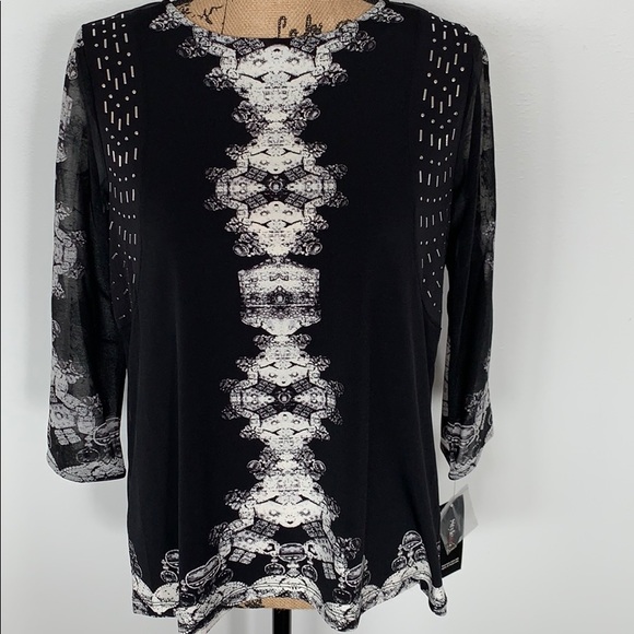 Style & Co - Picture 1 of 7